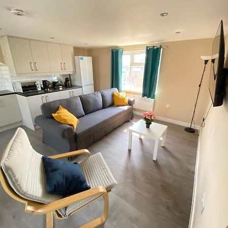 Stunning 1 Bedroom Flat In Wood Green Londýn Exteriér fotografie
