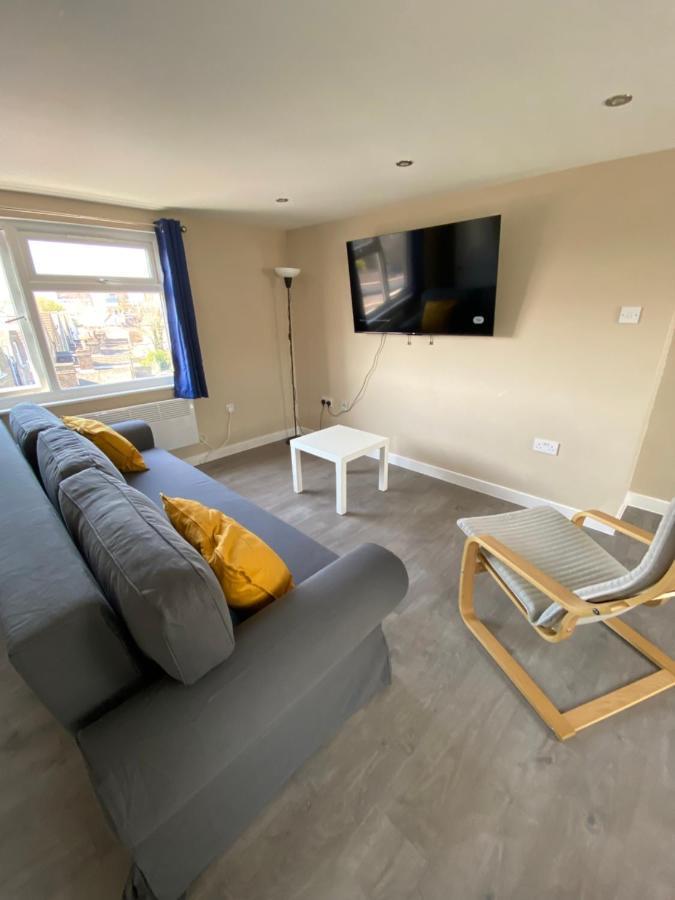 Stunning 1 Bedroom Flat In Wood Green Londýn Exteriér fotografie